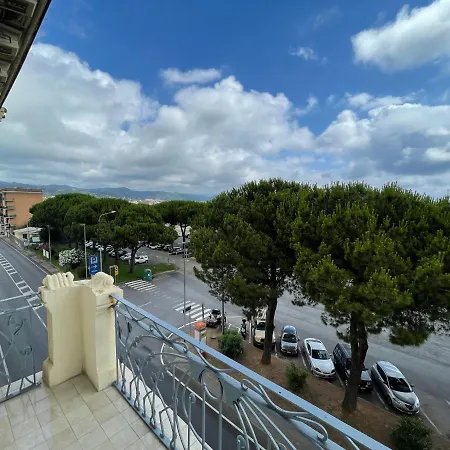 Summer Vado Ligure Exterior foto